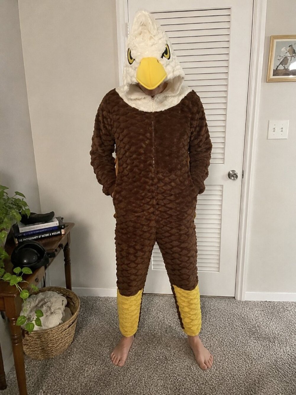 Share Unisex Sz Med Hooded American Eagle Full Zip Costume One Piece Bird Animal